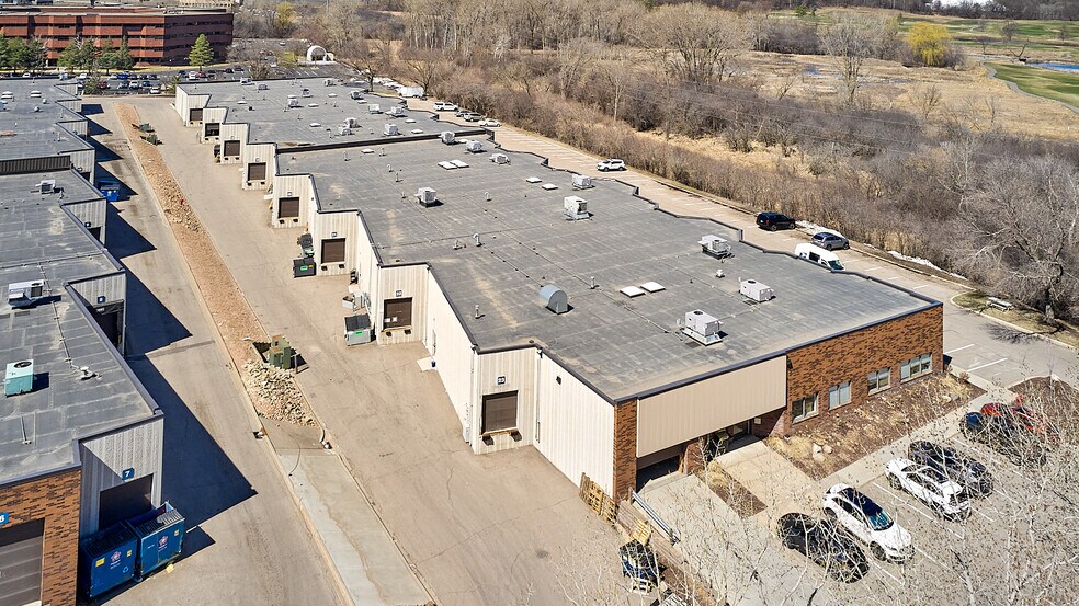 More Photos Of 7700-7768 W 78th St, Minneapolis Warehouse For Lease