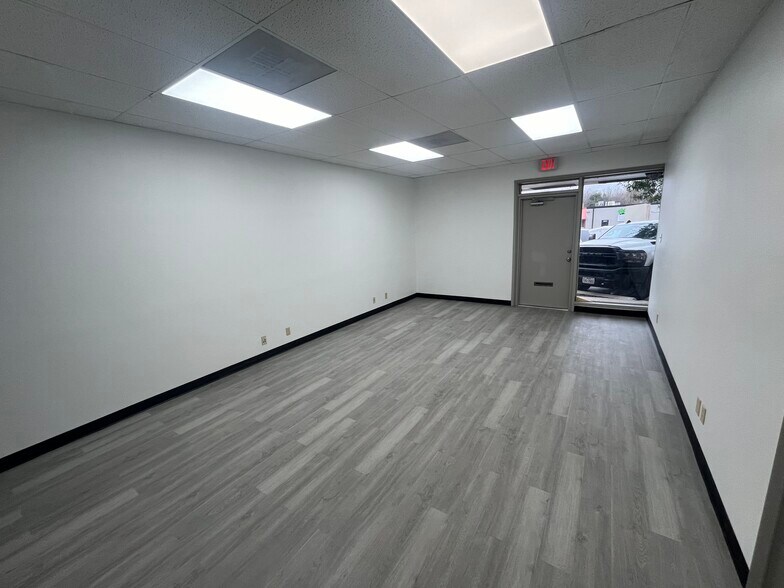 More Photos Of 4239-4276 Centergate St, San Antonio Unknown For Lease