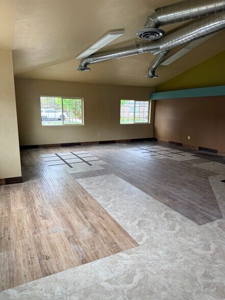 More Photos Of 970 Roberta Ln, Sparks Office For Lease