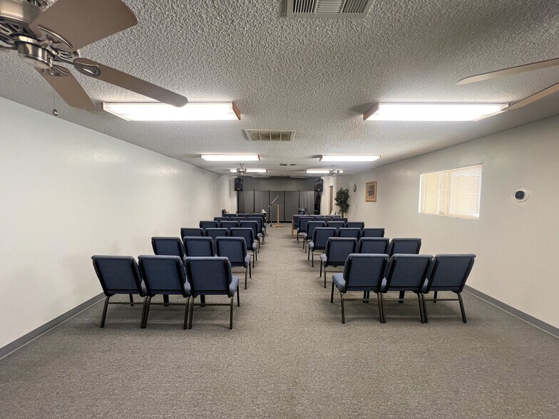 More Photos Of 614 E 3rd St, Bakersfield Religious Facility For Sale