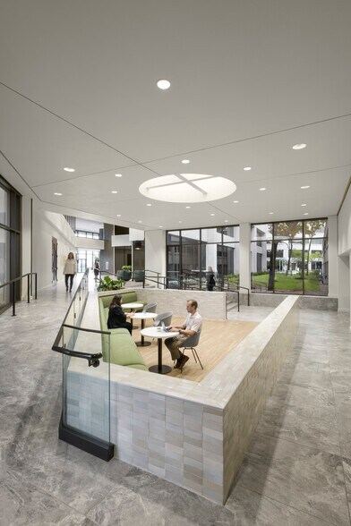 More Photos Of 1616 S Voss Rd, Houston Office For Lease