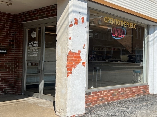 More Photos Of 6 N Limestone St, Jamestown Storefront For Sale