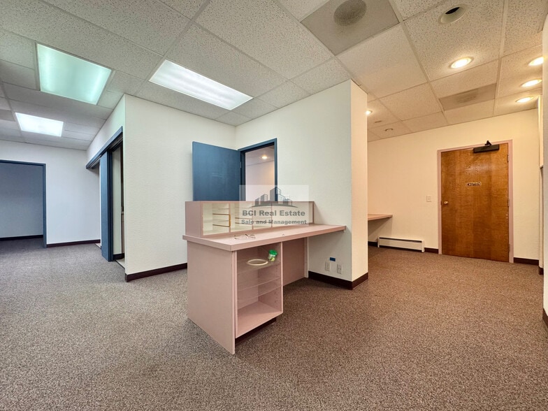 More Photos Of 2340-2380 Irving St, San Francisco Medical For Lease