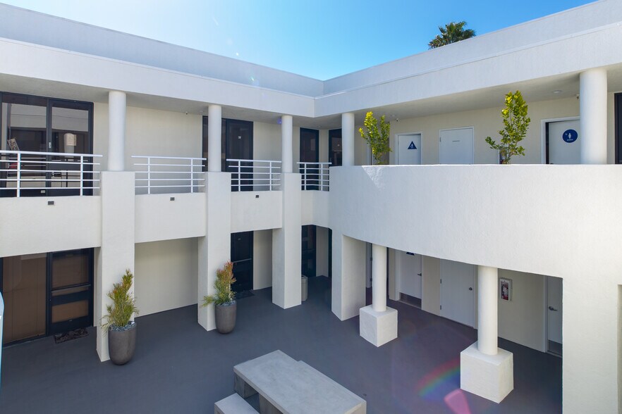 More Photos Of 24445 Hawthorne Blvd, Torrance Medical For Lease