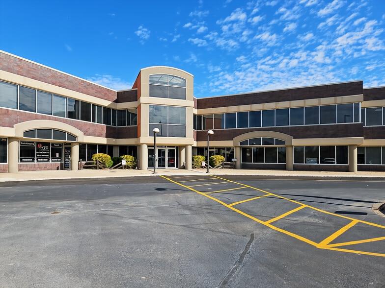 More Photos Of 258 Corporate Dr, Madison Office For Lease