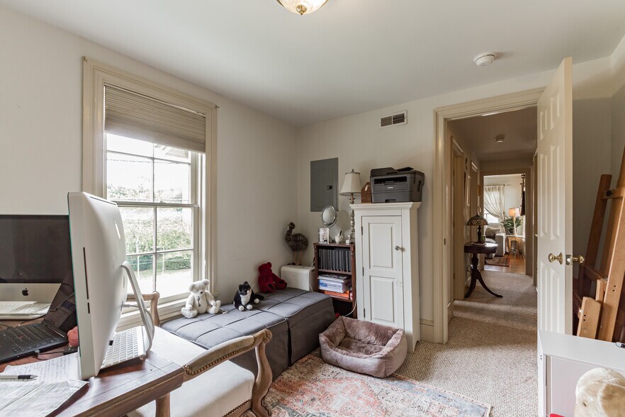 More Photos Of 41 Ellis St, Haddonfield Storefront Retail Office For Sale