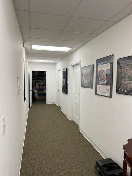 More Photos Of 1321 E Pratt St, Baltimore Warehouse For Lease