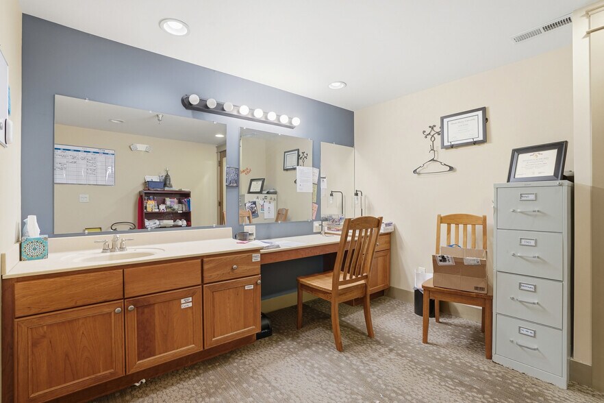 More Photos Of 116 W Main St, West Branch General Retail For Sale