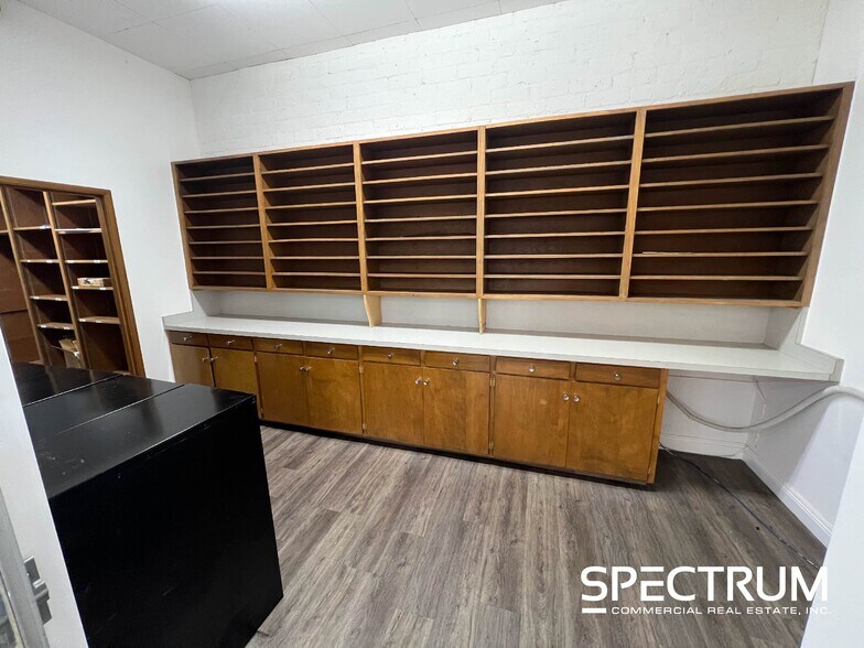 More Photos Of 7241 Lankershim Blvd, North Hollywood Office For Lease