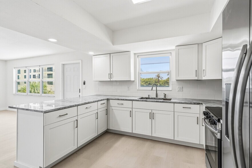 More Photos Of 741 Hernando St, Fort Pierce Multifamily For Sale