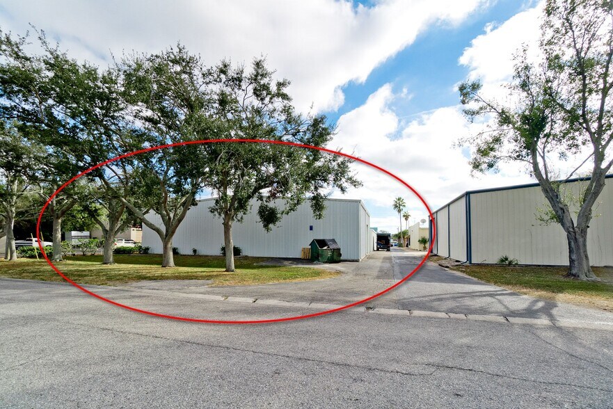 More Photos Of , Bradenton Unknown For Sale