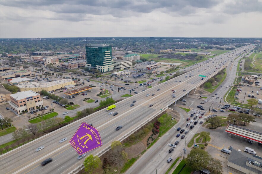 More Photos Of 9999 Bellaire Blvd, Houston Medical For Lease