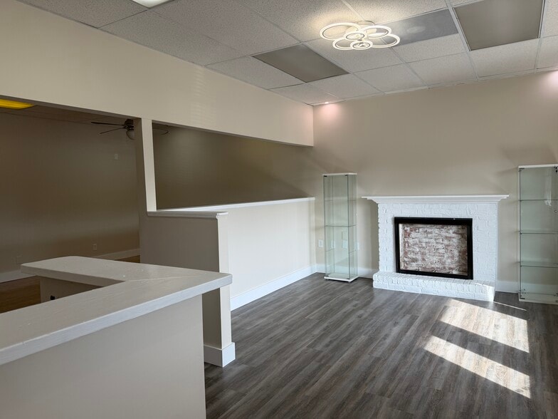 More Photos Of 4811 Trousdale Dr, Nashville Freestanding For Lease