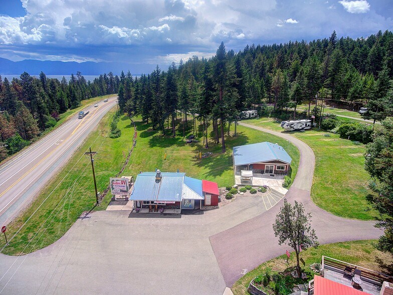 More Photos Of 23113 Rollins Lakeshore Dr, Rollins General Retail For Sale