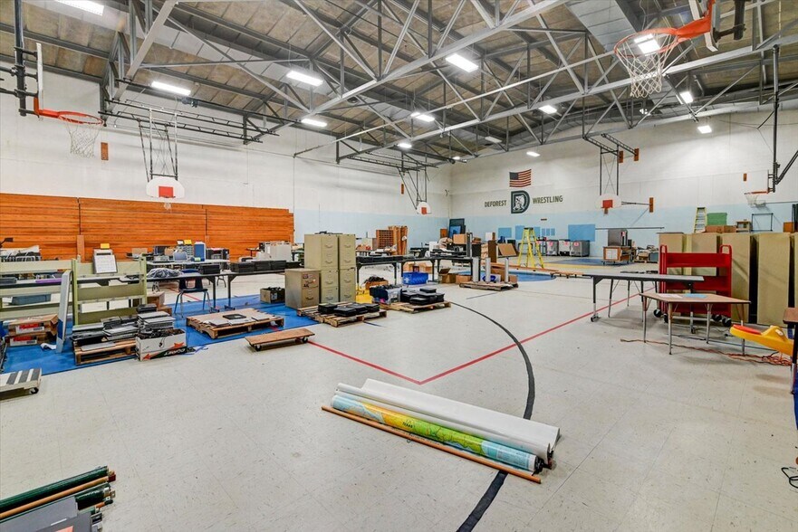 More Photos Of 520 E Holum St, Deforest Schools For Sale