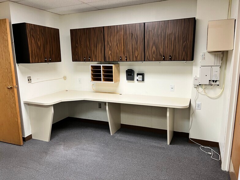 More Photos Of 20 Hope Ave, Waltham Medical For Lease