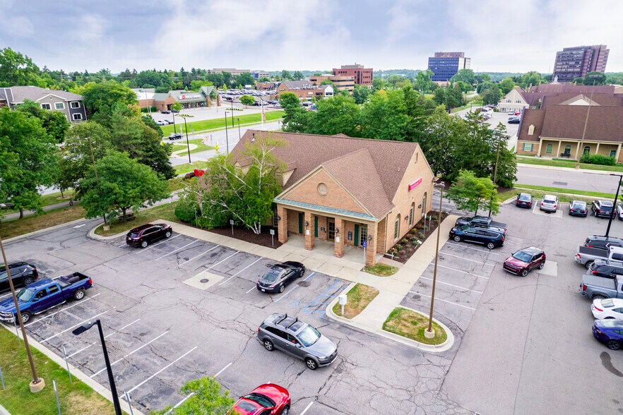 More Photos Of 395 Briarwood Cir, Ann Arbor Bank For Sale