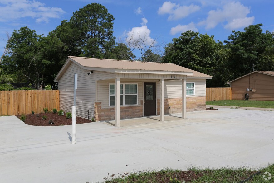 Primary Photo Of 3121 Mike Padgett Hwy, Augusta Office Residential For Lease
