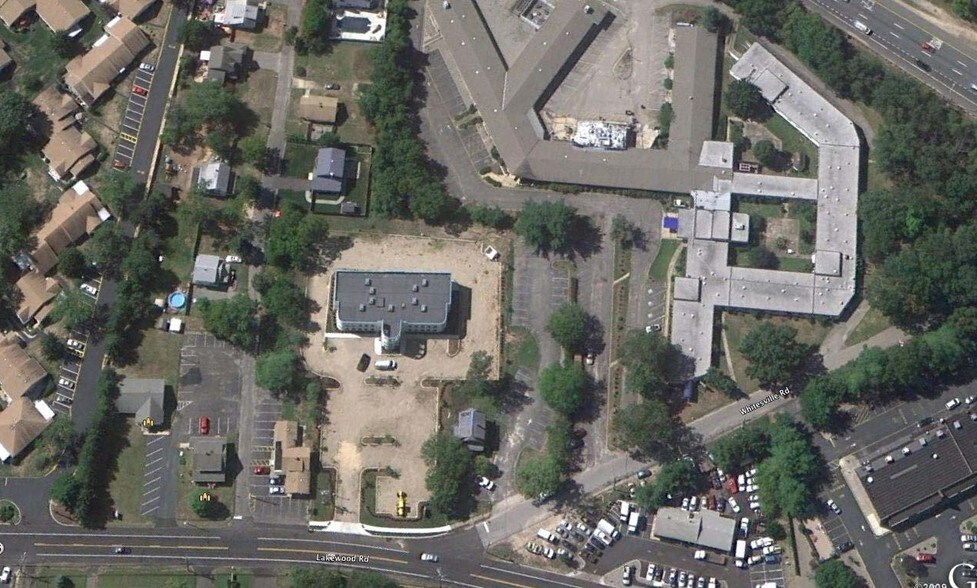 More Photos Of 1198 Lakewood Rd, Toms River Office For Lease