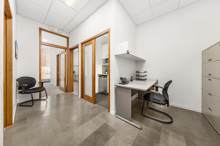 More Photos Of 50 W 47th St, New York Office Residential For Sale