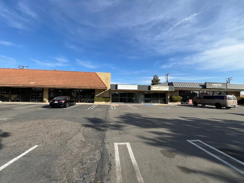 Primary Photo Of 115-119 N Prospect Ave, Tustin Freestanding For Lease