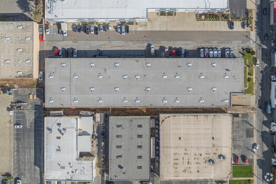 More Photos Of 409-423 Littlefield Ave, South San Francisco Warehouse For Lease