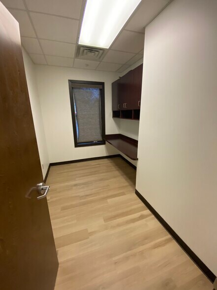 More Photos Of 200 Westland Ave S, Gallatin Medical For Lease