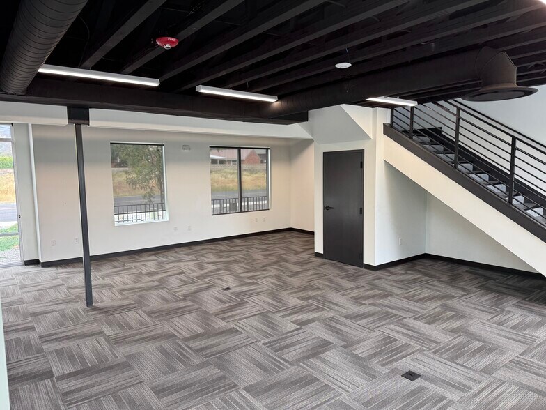 More Photos Of 140 S Main St, Lindon Medical For Lease