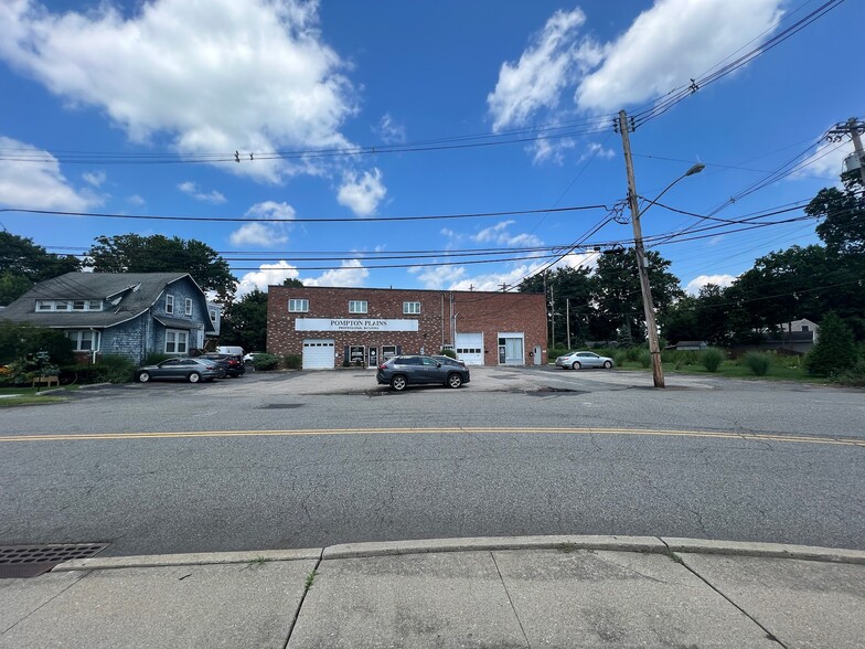 More Photos Of 29 Evans Pl, Pompton Plains Storefront Retail Office For Lease
