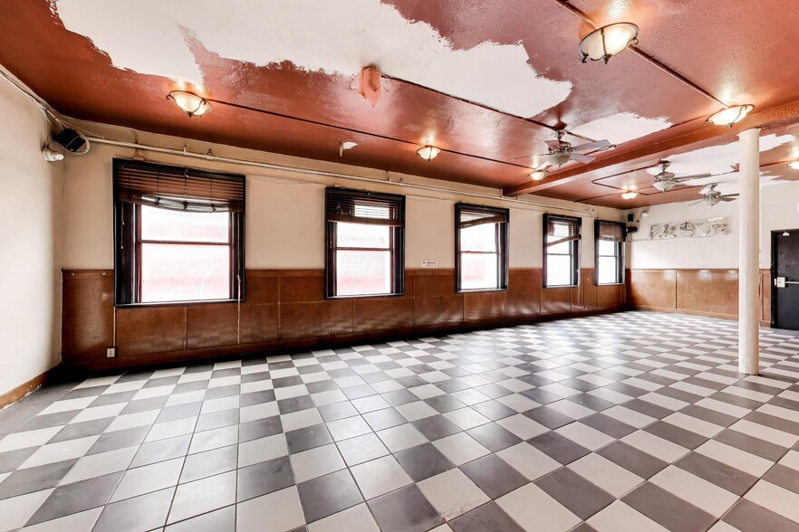 More Photos Of 217 Columbus Ave, San Francisco Restaurant For Lease