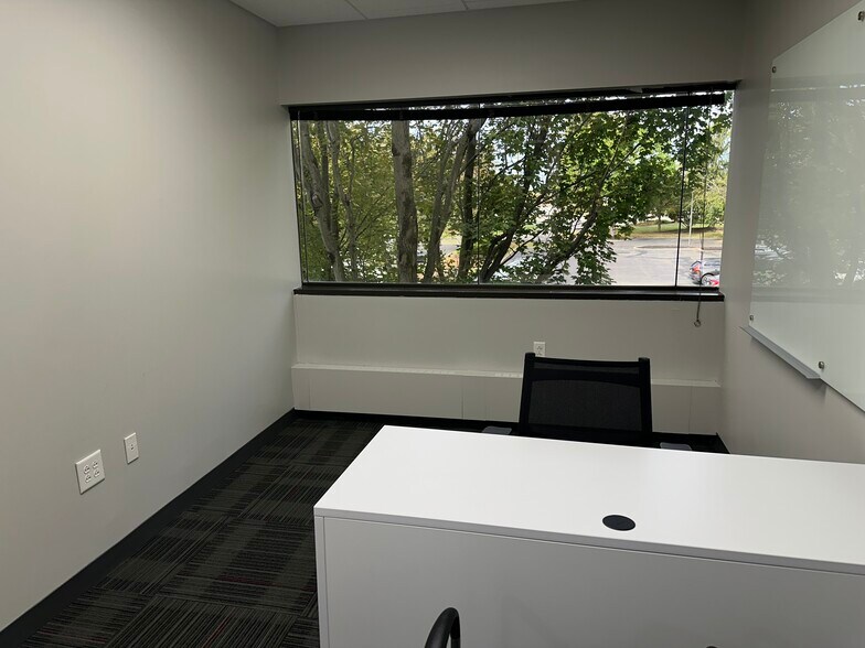More Photos Of 4390 Route 1 N, Princeton Office For Lease