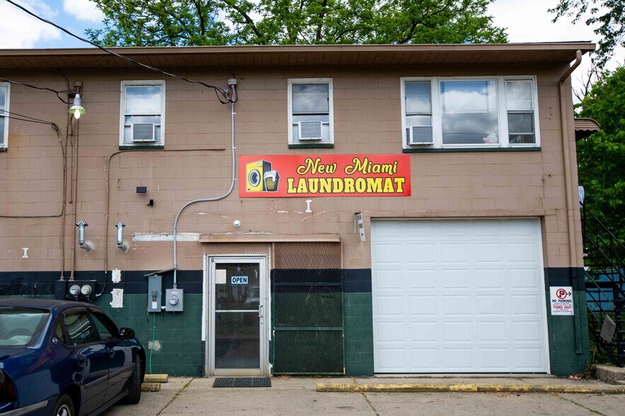 More Photos Of 30 Seven Mile Ave, Hamilton General Retail For Sale