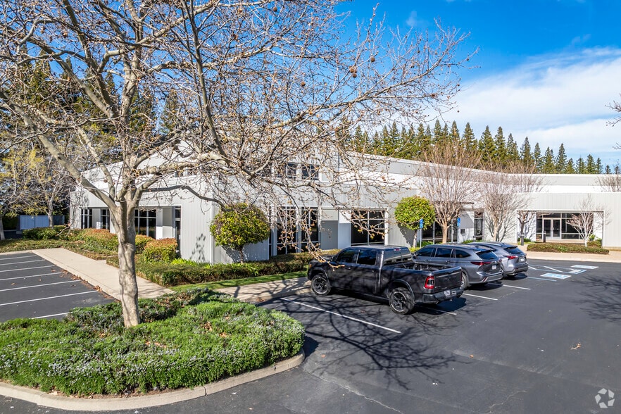 More Photos Of 3830 Atherton Rd, Rocklin Light Manufacturing For Lease