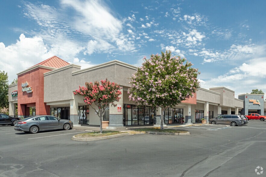 More Photos Of 6400-6480 Fair Oaks Blvd, Carmichael Unknown For Lease