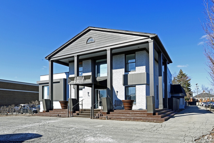 More Photos Of 31409 Southfield Rd, Beverly Hills Freestanding For Sale