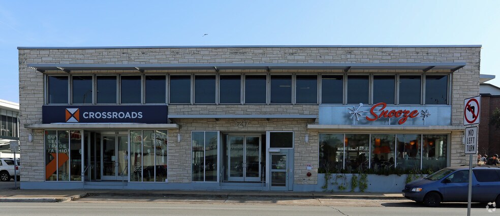 More Photos Of 3217 Montrose Blvd, Houston Office For Lease