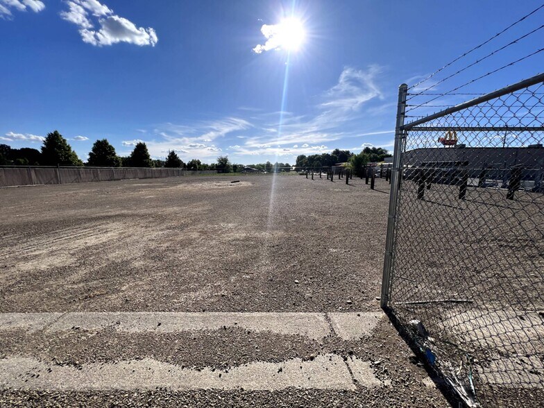 More Photos Of 685 W Airbase Rd, Mountain Home Land For Lease