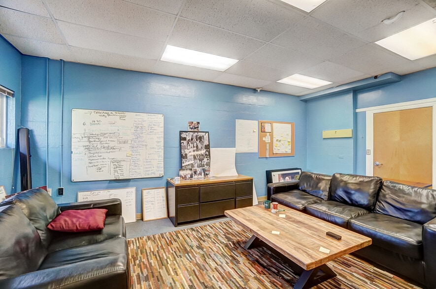 More Photos Of 150 E South College St, Yellow Springs Research And Development For Sale