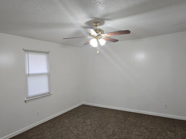 More Photos Of 226 Cedar Lake Rd SW, Decatur Multifamily For Sale