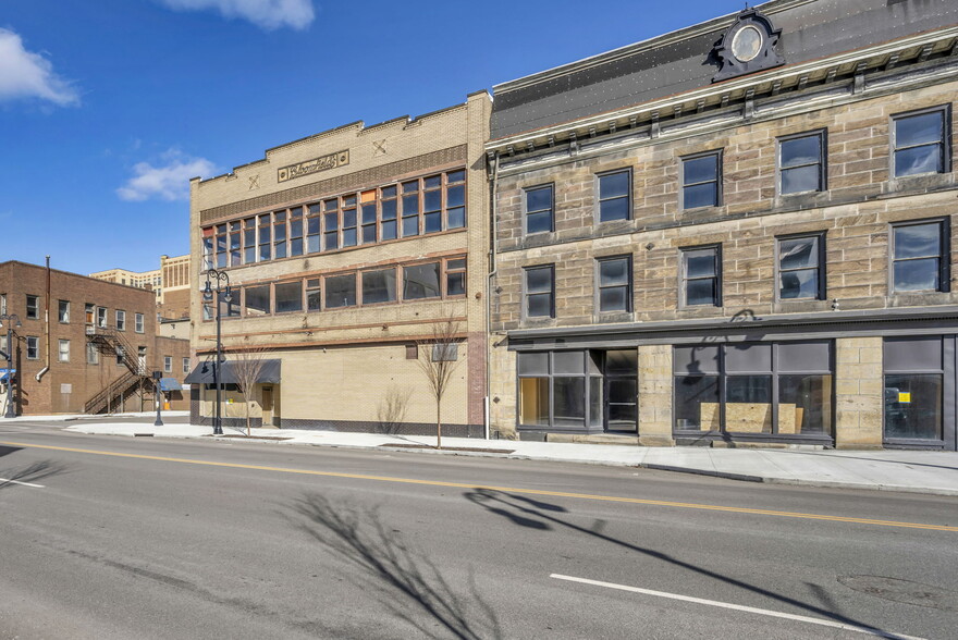 More Photos Of 112-130 Erie St S, Massillon Office For Sale