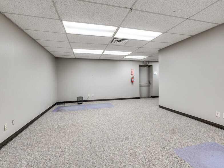 More Photos Of 321-325 N Portland Ave, Oklahoma City Unknown For Lease