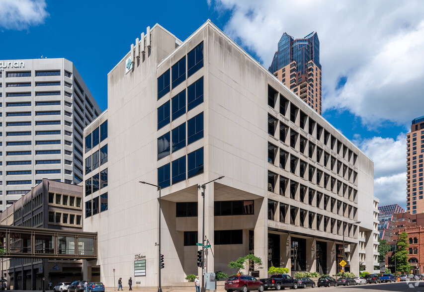 Primary Photo Of 375 Jackson St, Saint Paul Office For Lease