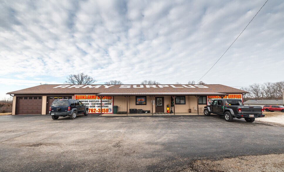 More Photos Of 363 Doolittle Outer Rd, Rolla General Retail For Sale