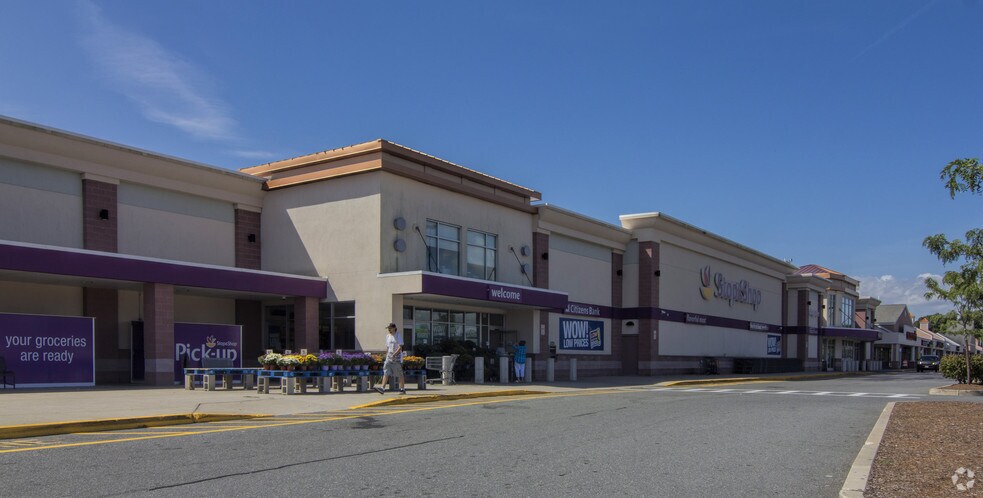 More Photos Of 2885-3017 Cranberry Hwy, East Wareham Unknown For Lease