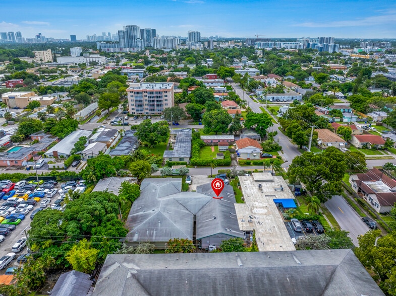 More Photos Of 1845 Garfield St, Hollywood Assisted Living For Sale