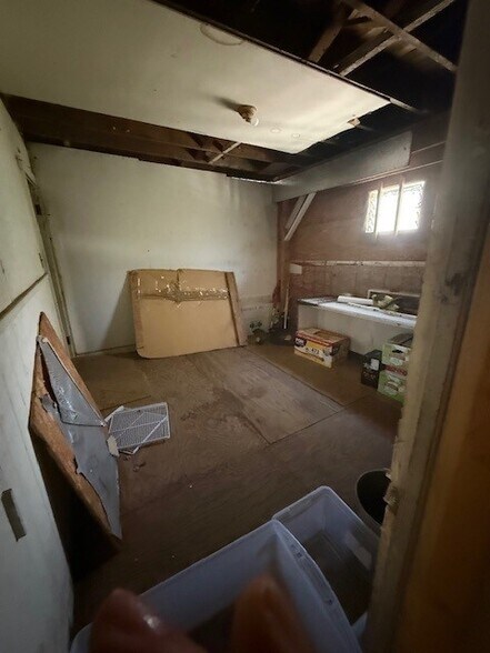 More Photos Of 47-723 Kamehameha Hwy, Kaneohe Freestanding For Sale