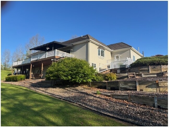 More Photos Of 861 Bailey Rd, Curwensville Winery Vineyard For Sale