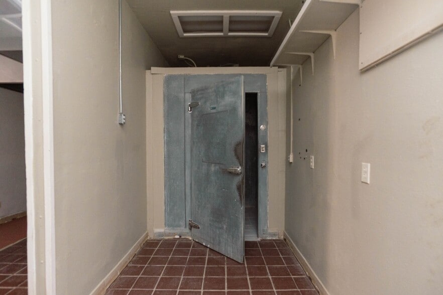 More Photos Of 2317 Blossom St, Dos Palos Restaurant For Sale
