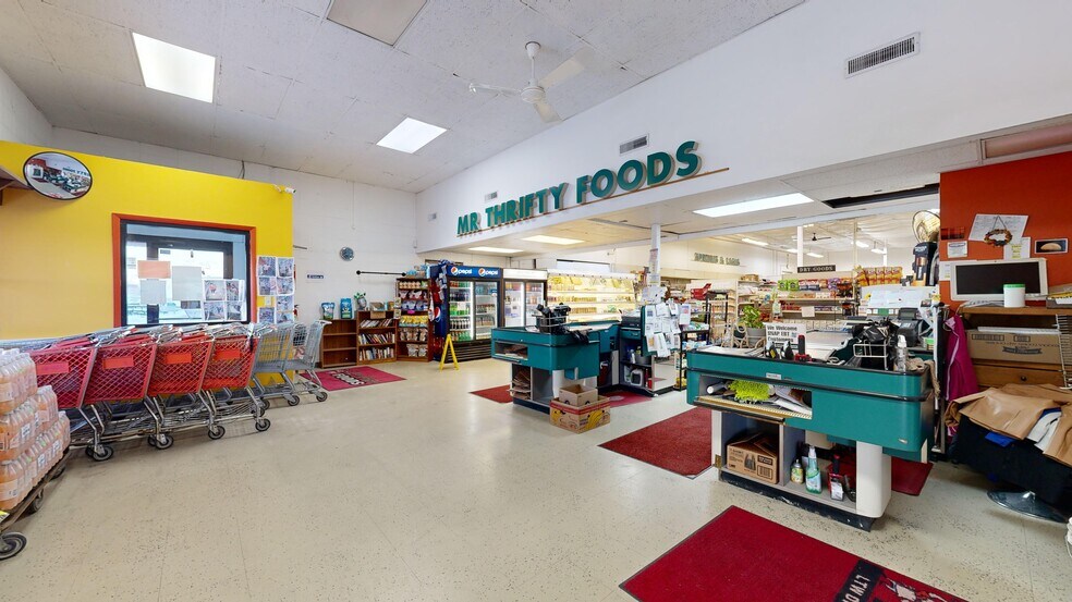 More Photos Of 201 N 14th St, Billings General Retail For Sale