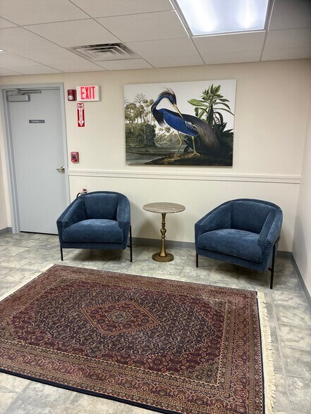 More Photos Of 69 Park St, Andover Medical For Lease